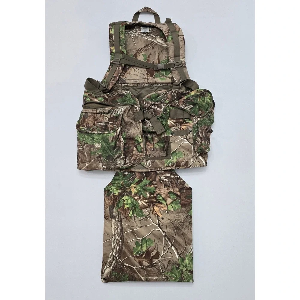 RedHead Realtree Xtra Green Camo Hunting Vest with Padded Seat Men One Size